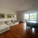 View Ac And Garage شقة