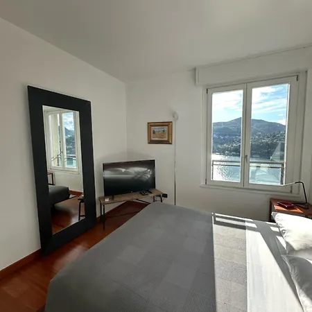 View Ac And Garage * 科莫