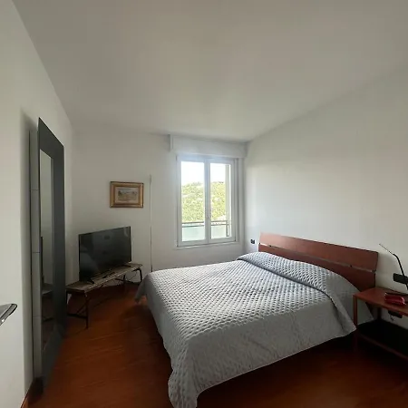 View Ac And Garage *