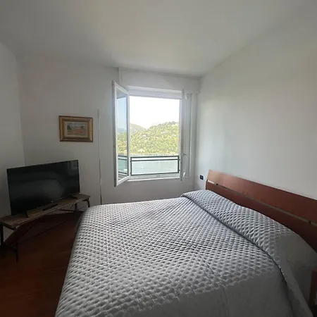 View Ac And Garage Όπως
