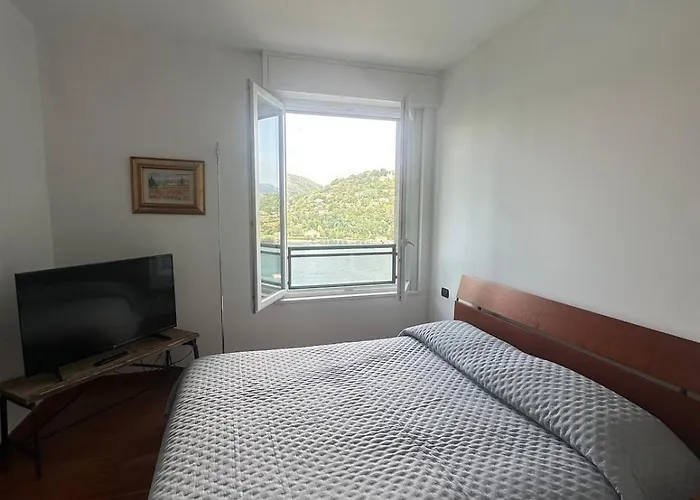View Ac And Garage Όπως