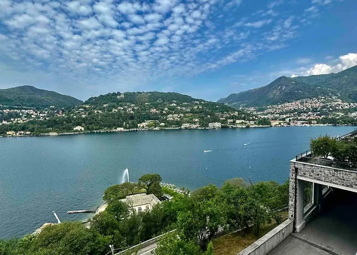 View Ac And Garage Appartement Como